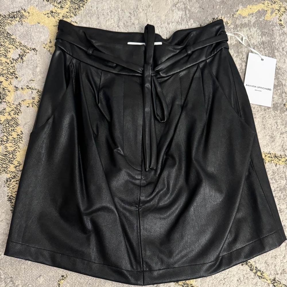 NWT AMANDA UPRICHARD Faux Leather Mini Skirt